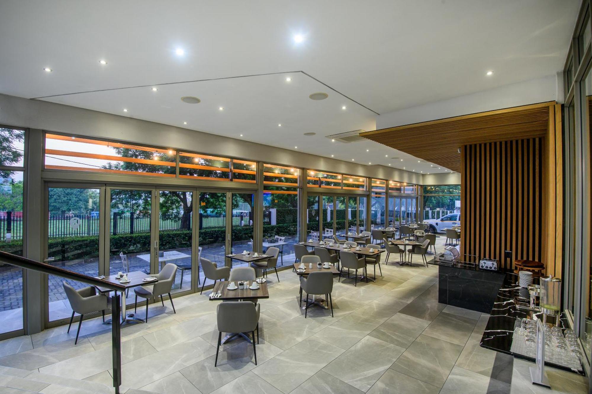 The Capital On Bath Hotel 3*