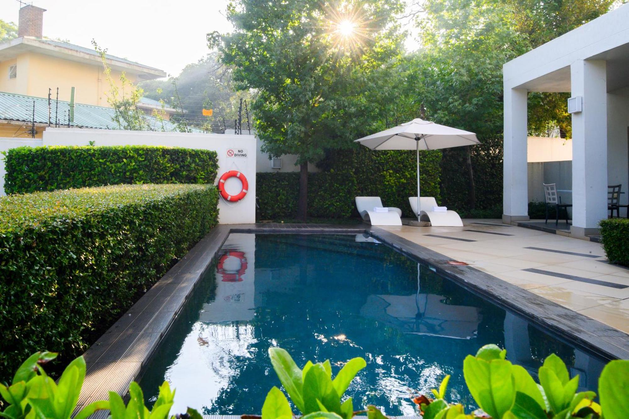 Hotel The Capital On Bath Johannesburg