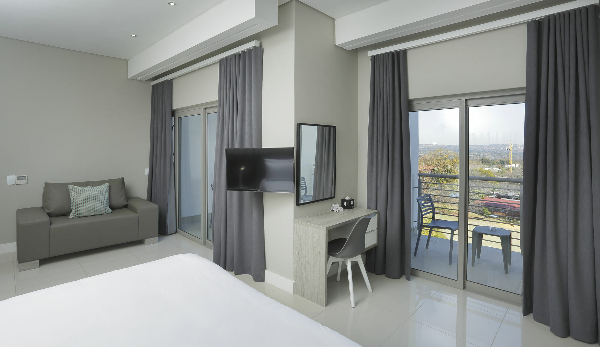 The Capital On Bath Hotel 3*